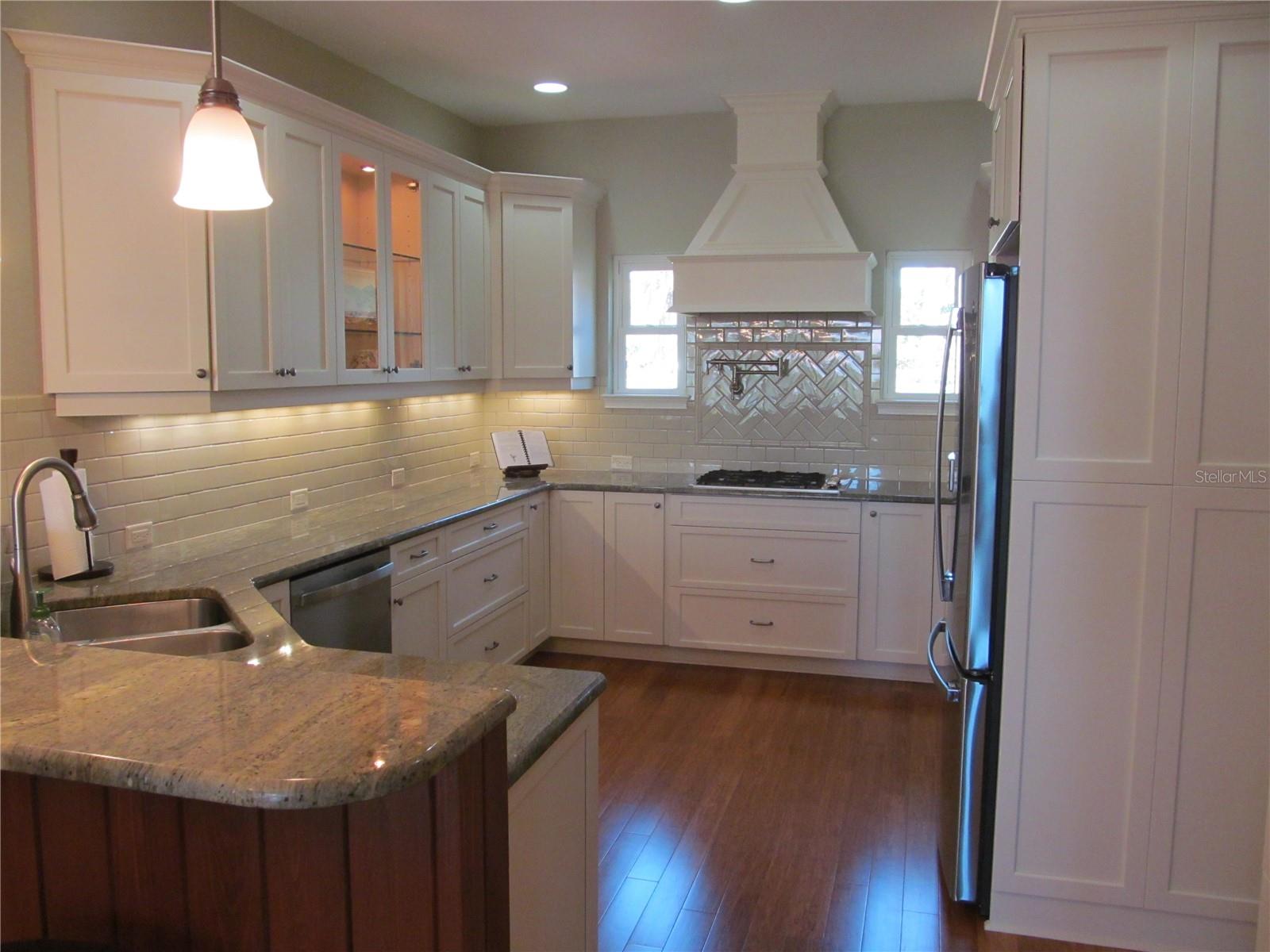 VENEZIA PARK SEC OF VENICE - Residential