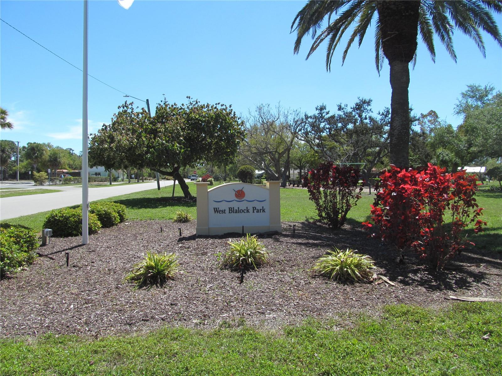 VENEZIA PARK SEC OF VENICE - Residential