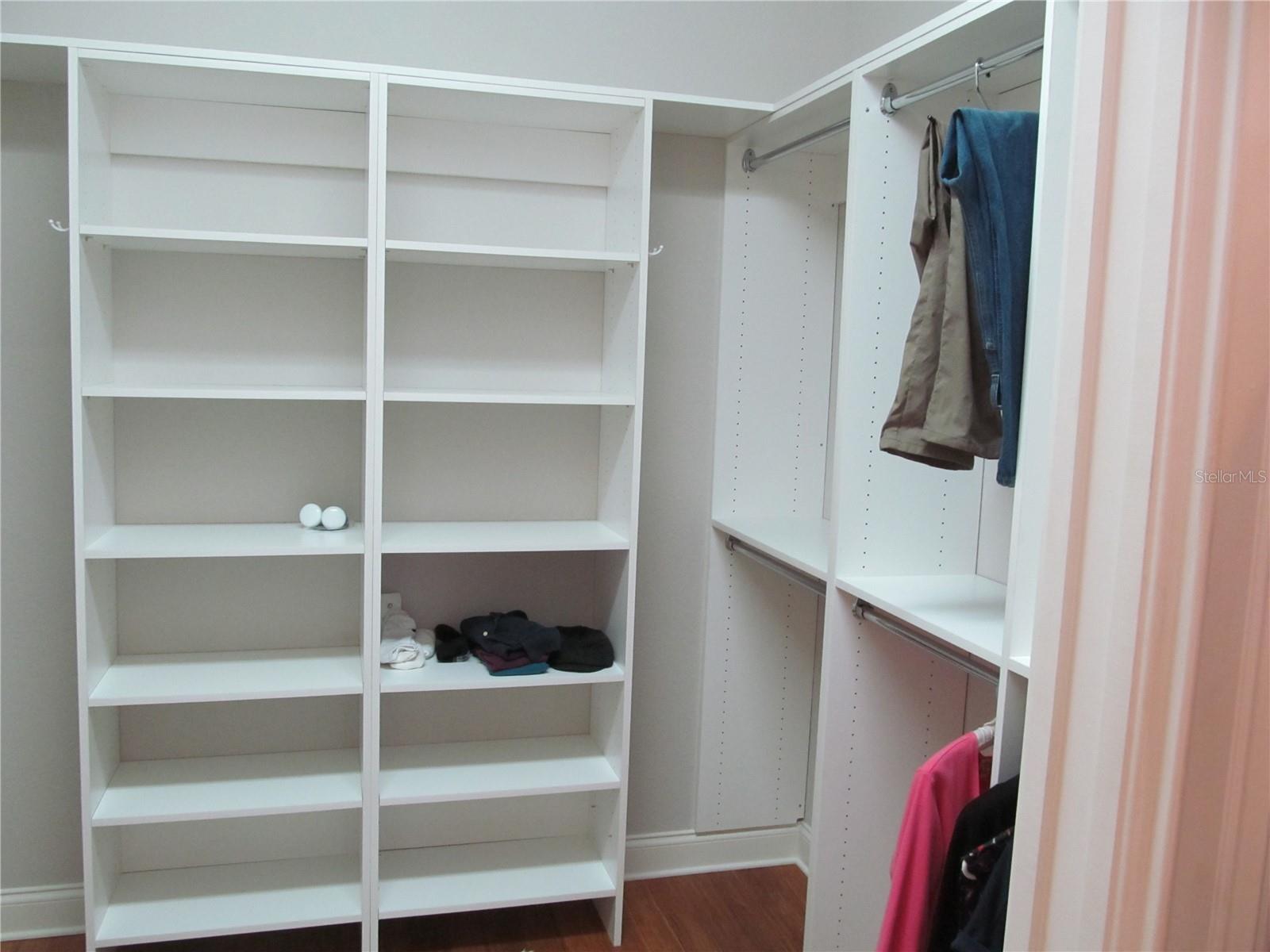 VENEZIA PARK SEC OF VENICE - Residential