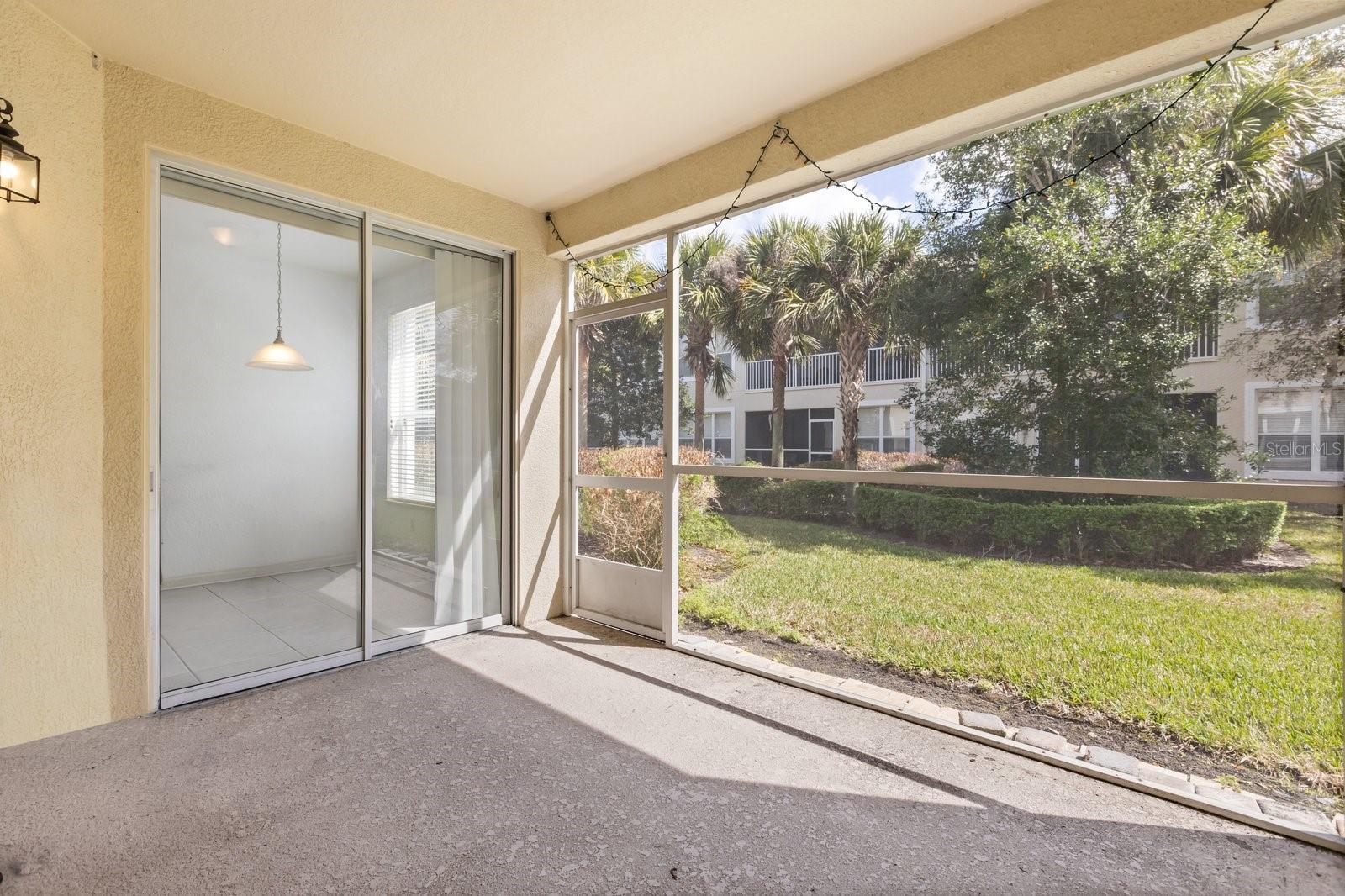 CARRIAGE HOMES AT DUNWOODY COMMONS A CONDOMINIUM - Residential