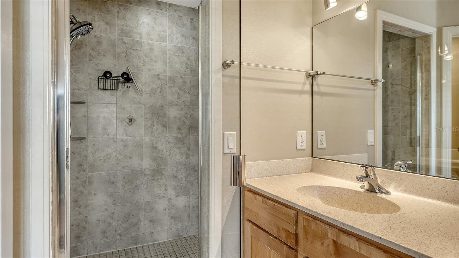 BRADENTON BEACH CLUB BLDG 1 - Residential