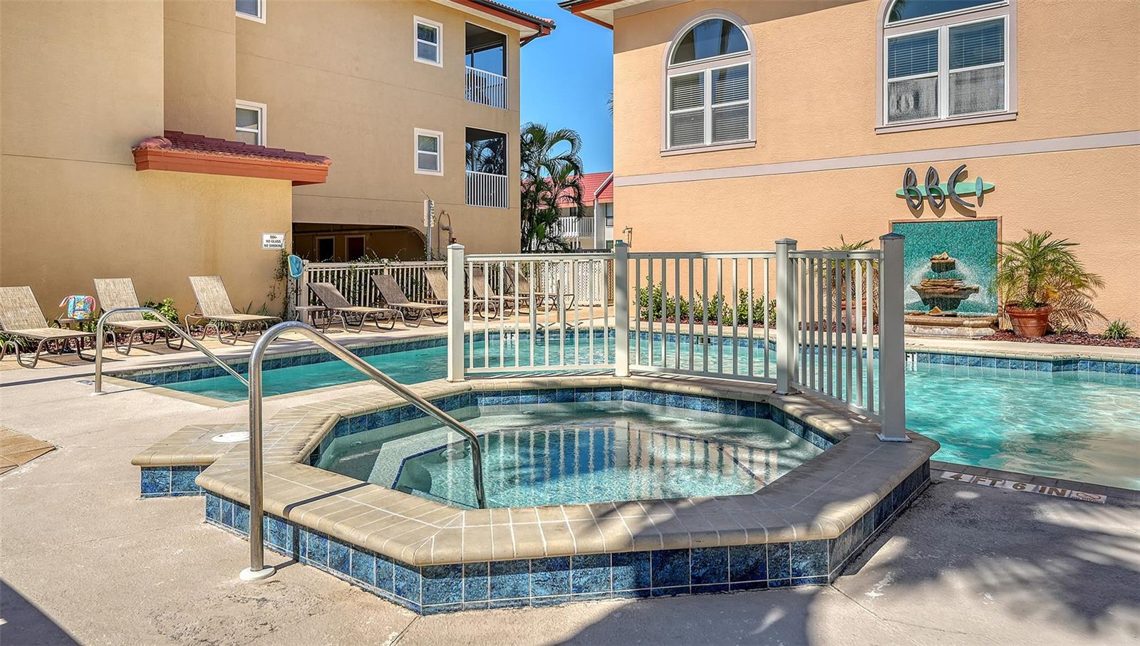 BRADENTON BEACH CLUB BLDG 1 - Residential