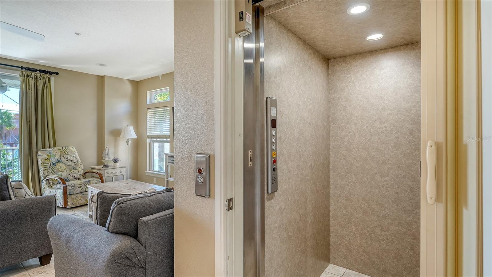 BRADENTON BEACH CLUB BLDG 1 - Residential