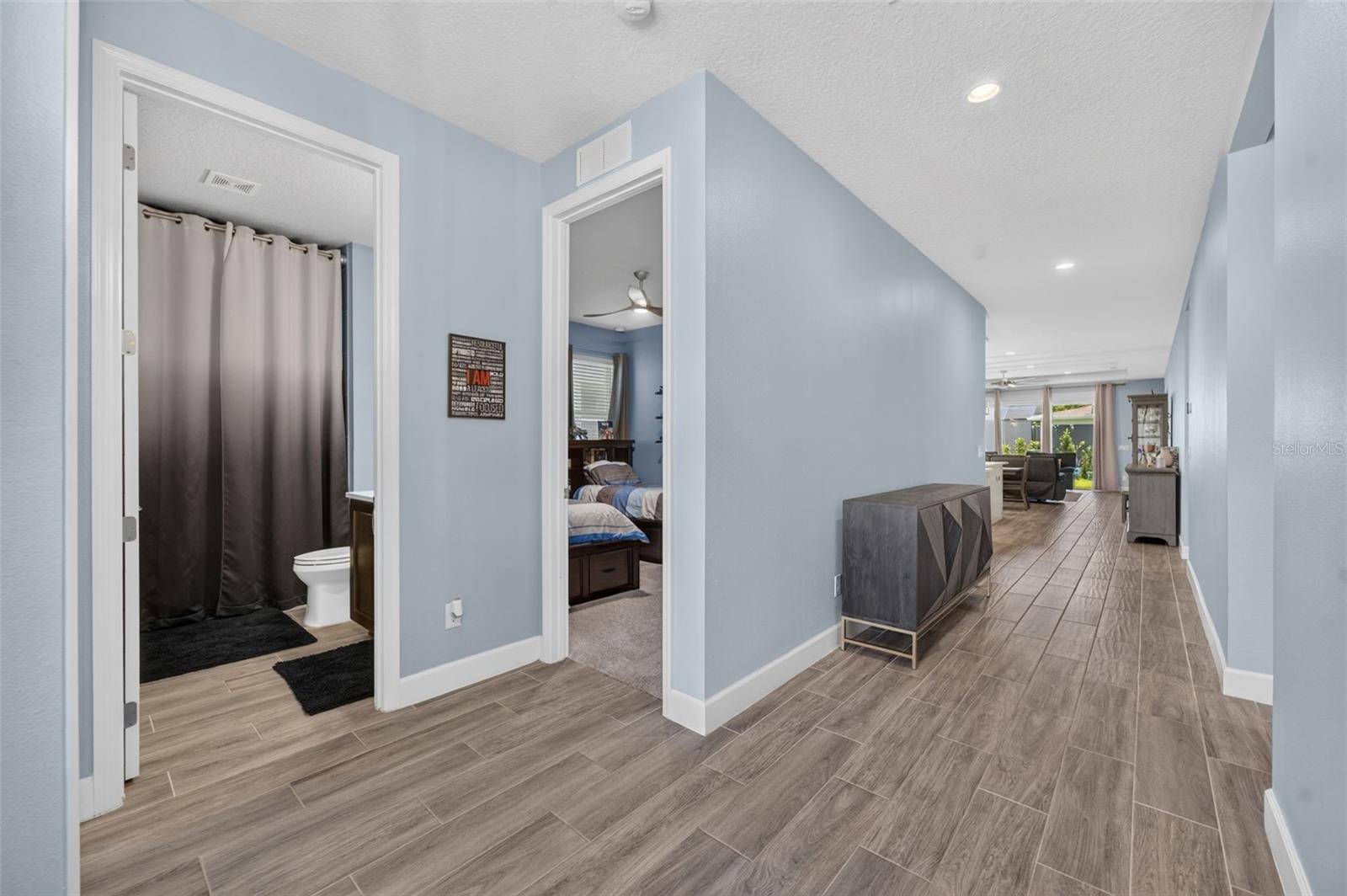 3607 ARBORDALE LOOP