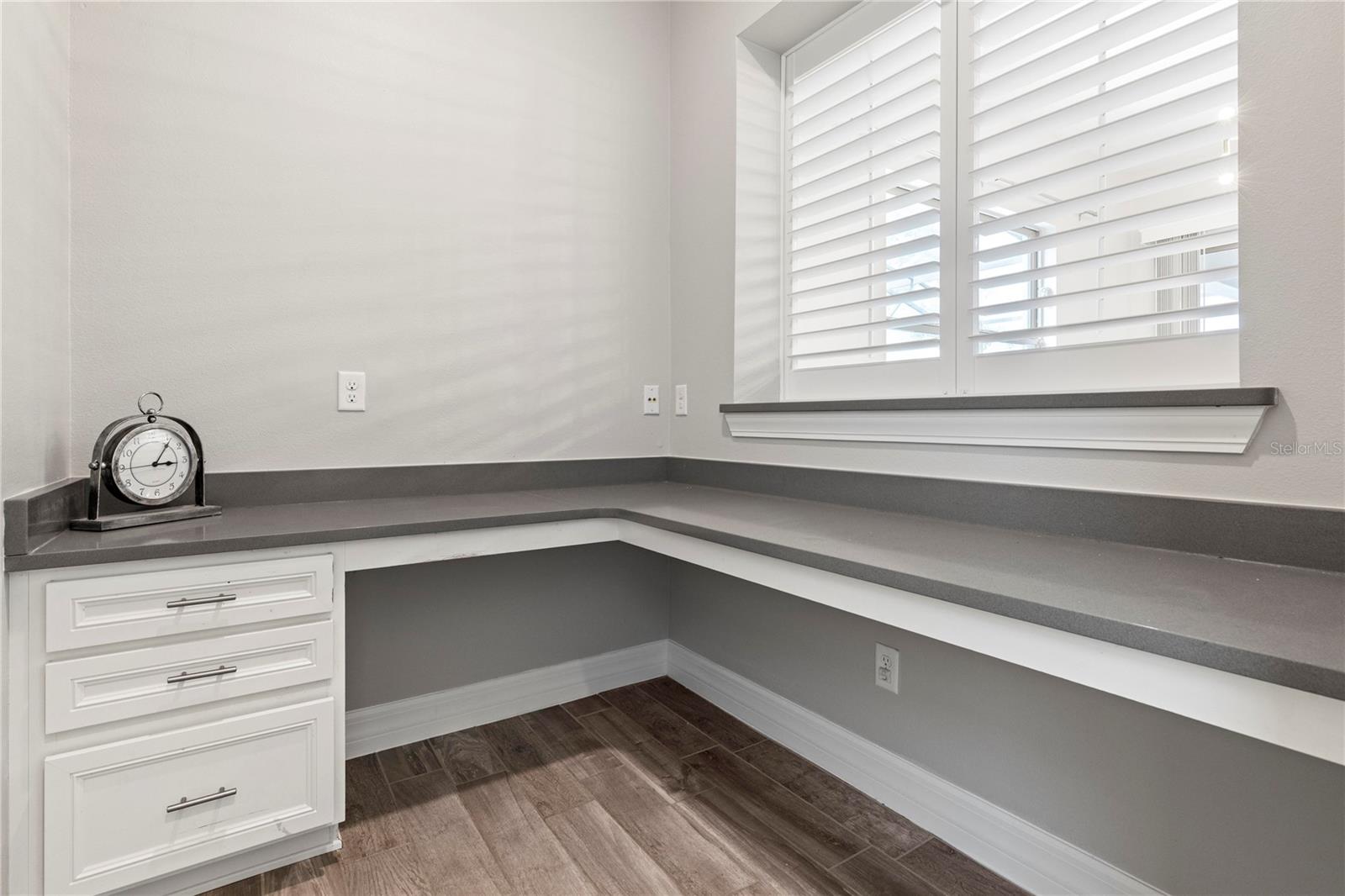 LAKE EMMA SOUND - Residential