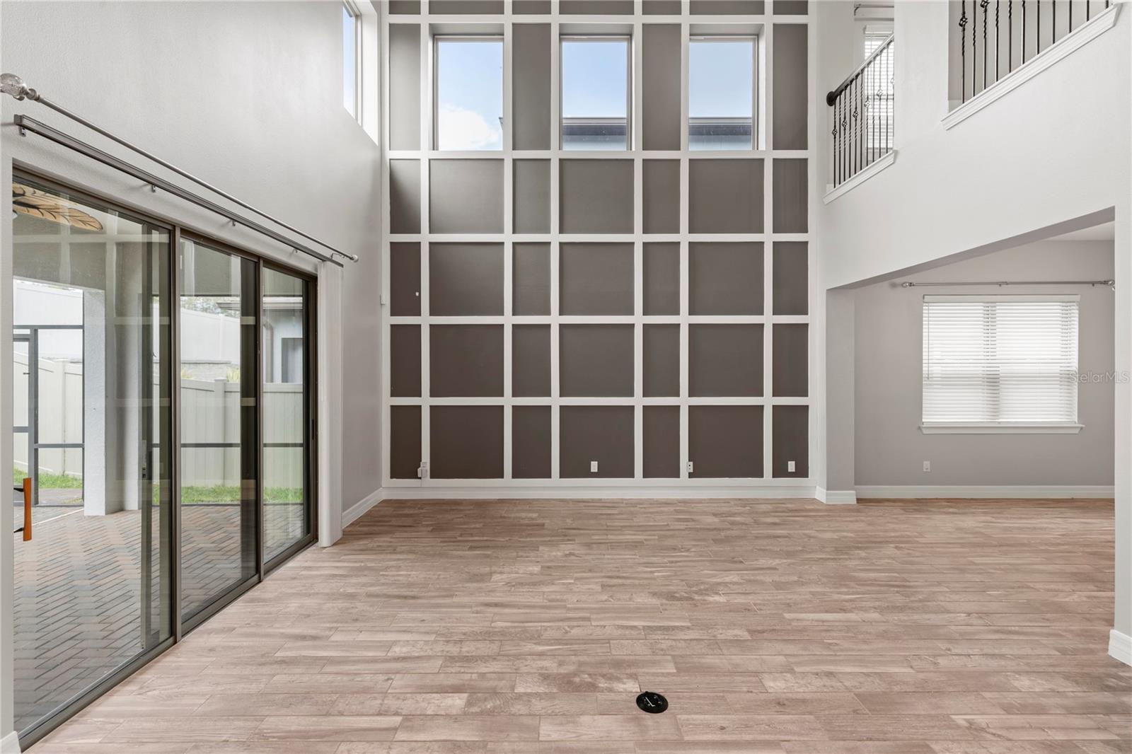 LAKE EMMA SOUND - Residential