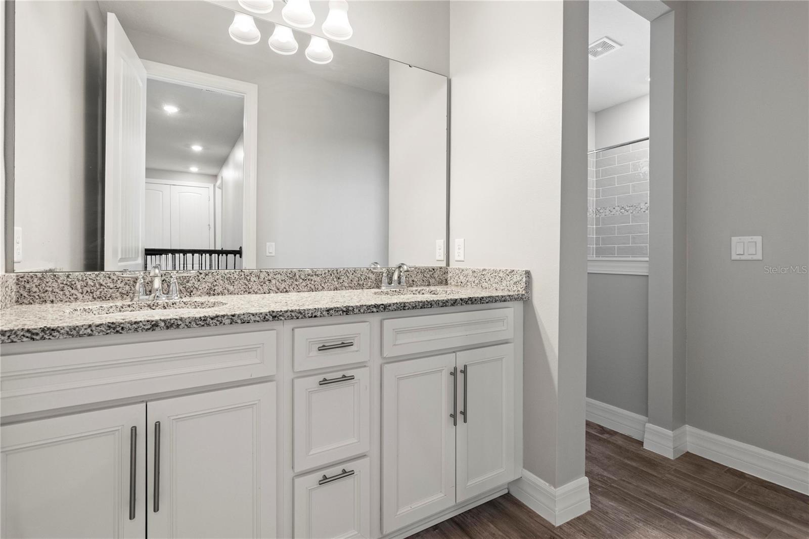 LAKE EMMA SOUND - Residential