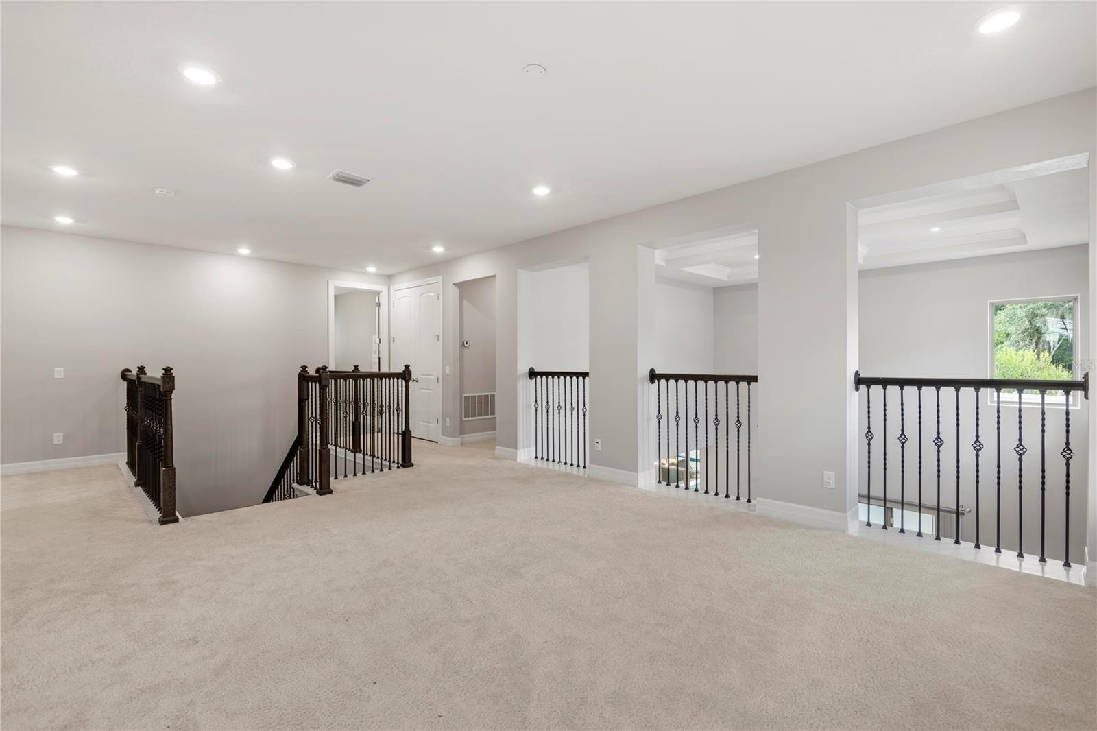 LAKE EMMA SOUND - Residential