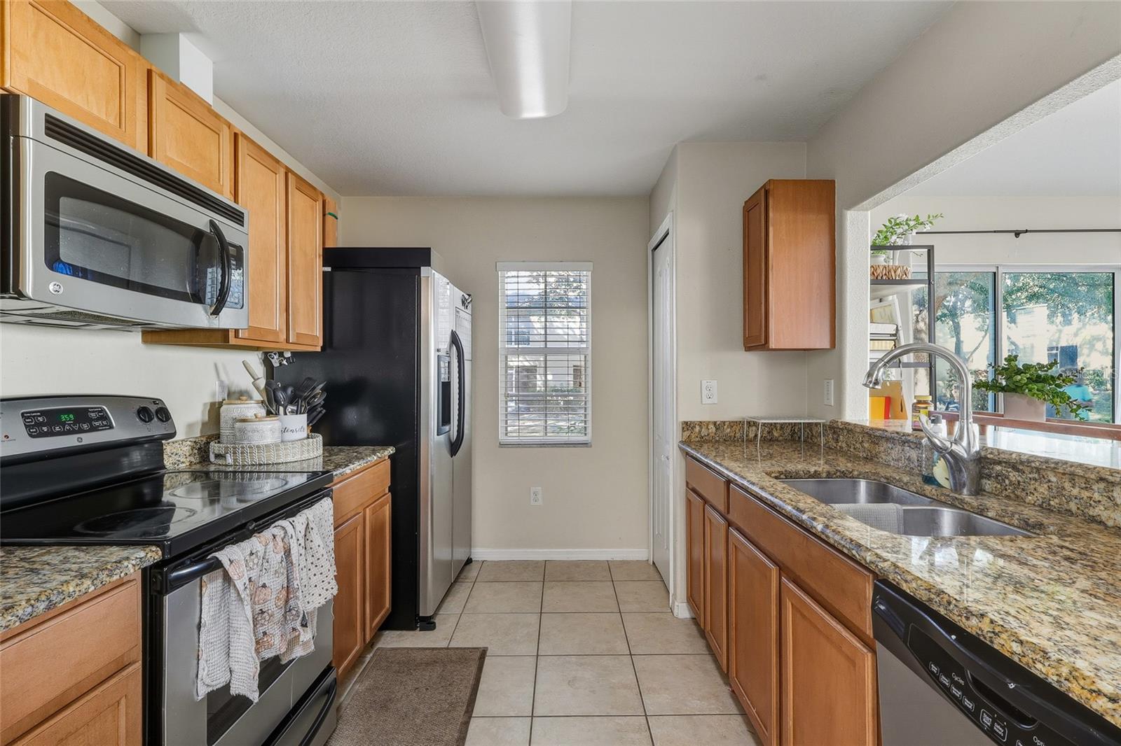 10952 KEYS GATE DRIVE