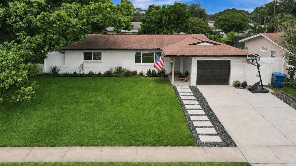 Photo of 510 Hillcrest Drive, Largo, FL 33771 (MLS # TB8537033)