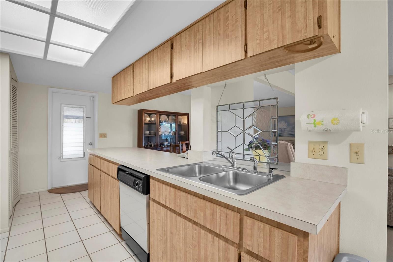 LINKSIDE VILLAGE CONDO 01 - Residential