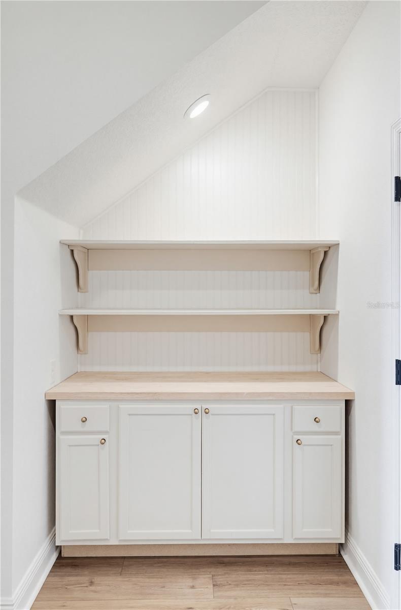 SAWGRASS LAKES PH I-III - Residential