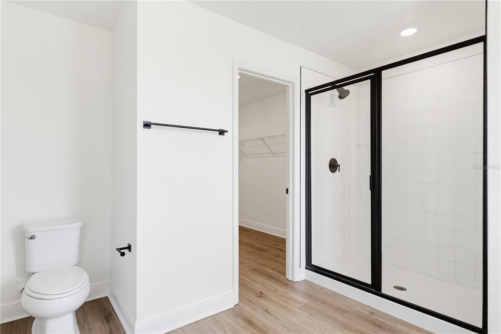 SAWGRASS LAKES PH I-III - Residential