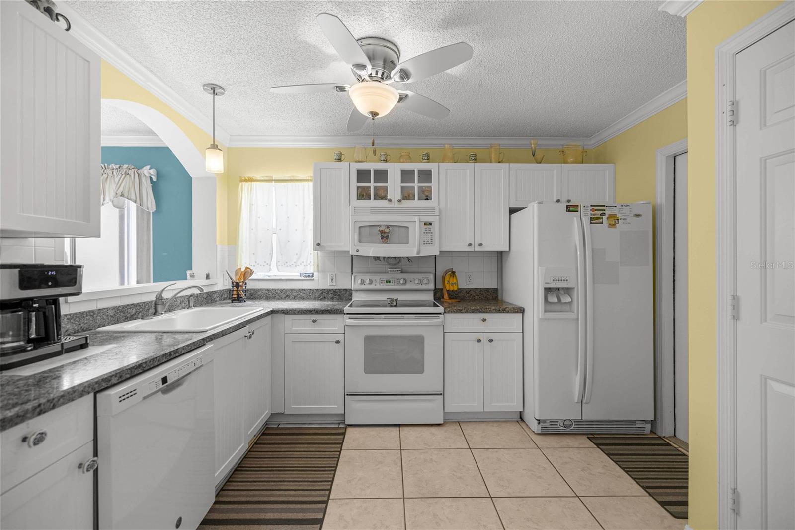 RIO GRANDE COURTYARD VILLAS - Residential