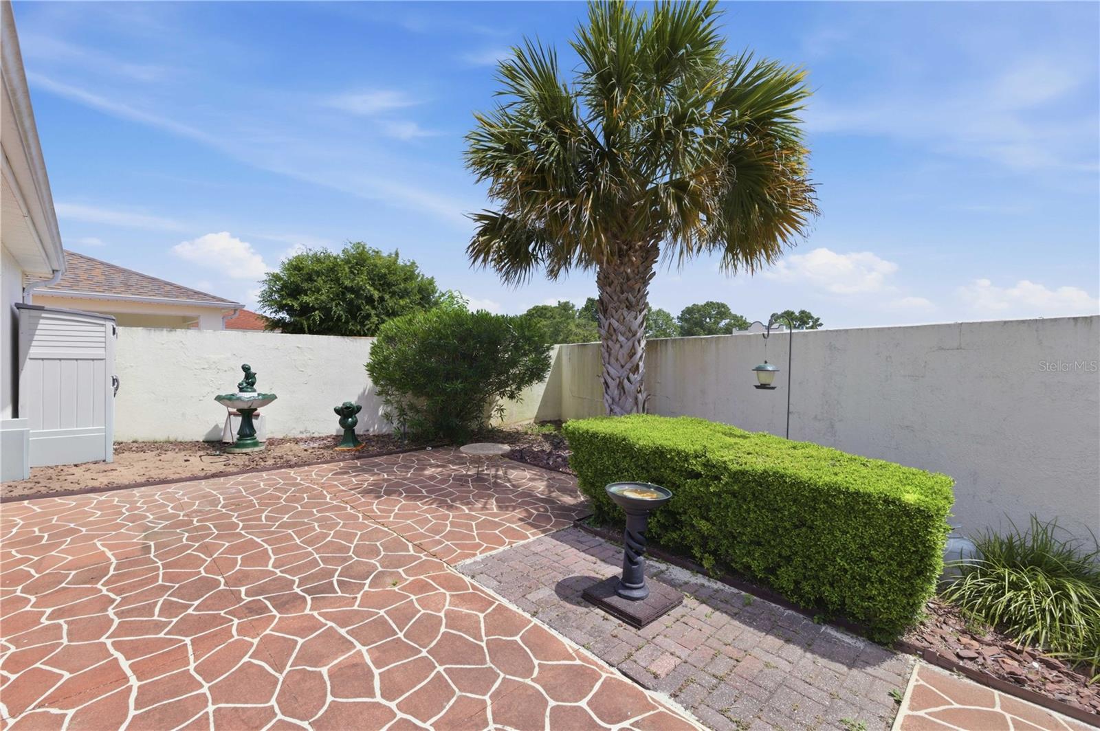 RIO GRANDE COURTYARD VILLAS - Residential