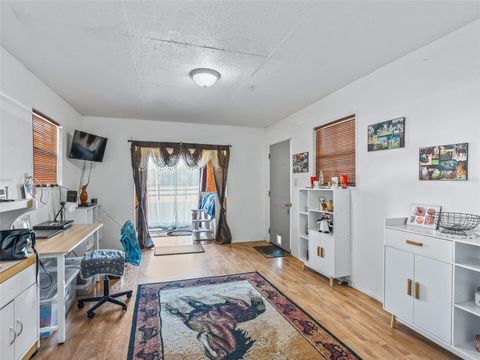 Tiny photo for 19830 SE 15th Place, Morriston, FL 32668 (MLS # OM718146)