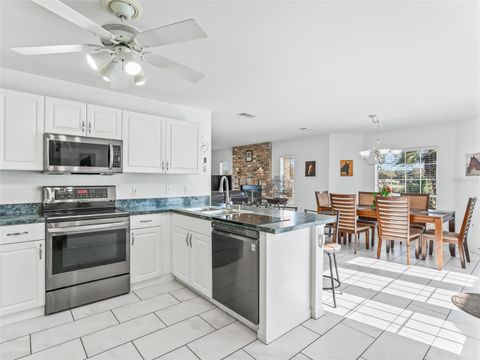 Tiny photo for 19830 SE 15th Place, Morriston, FL 32668 (MLS # OM718146)