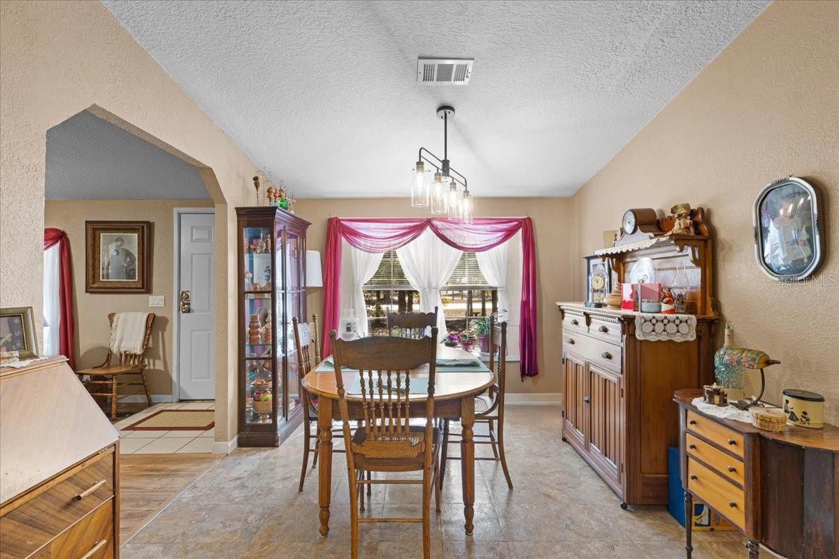 OLD TOWN FOREST - Residential