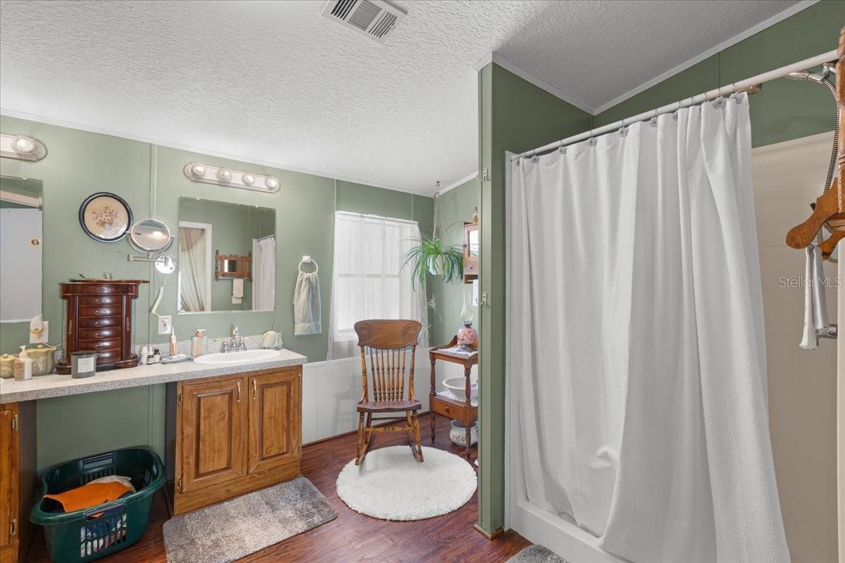 OLD TOWN FOREST - Residential