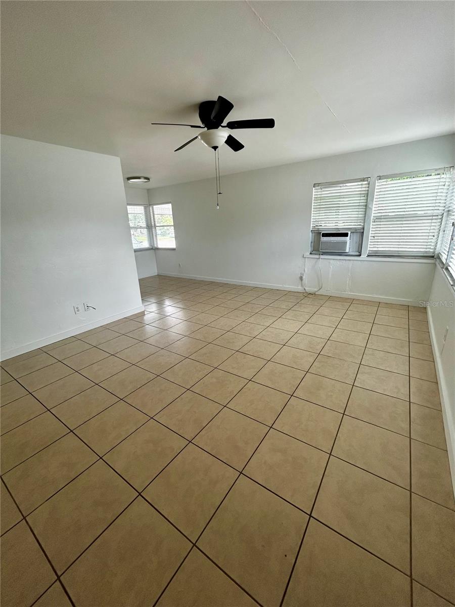 KENILWORTH - Residential Lease