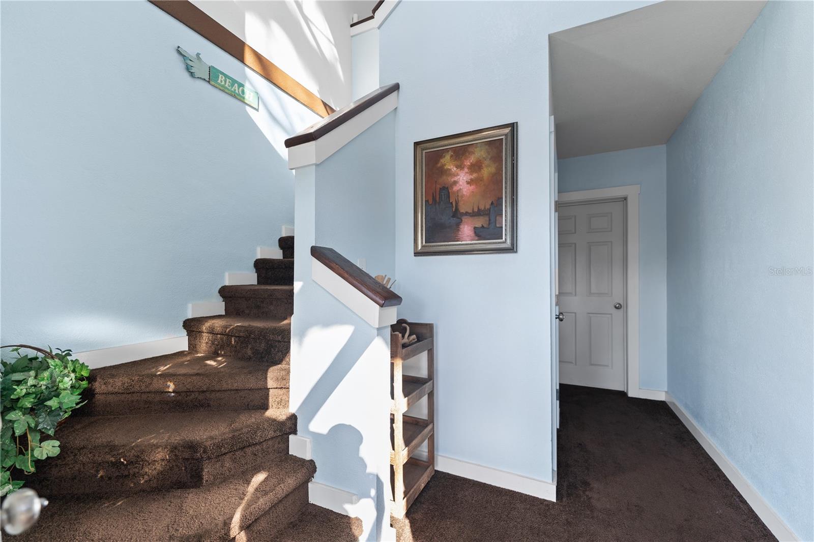 1820 RUMAR LANE