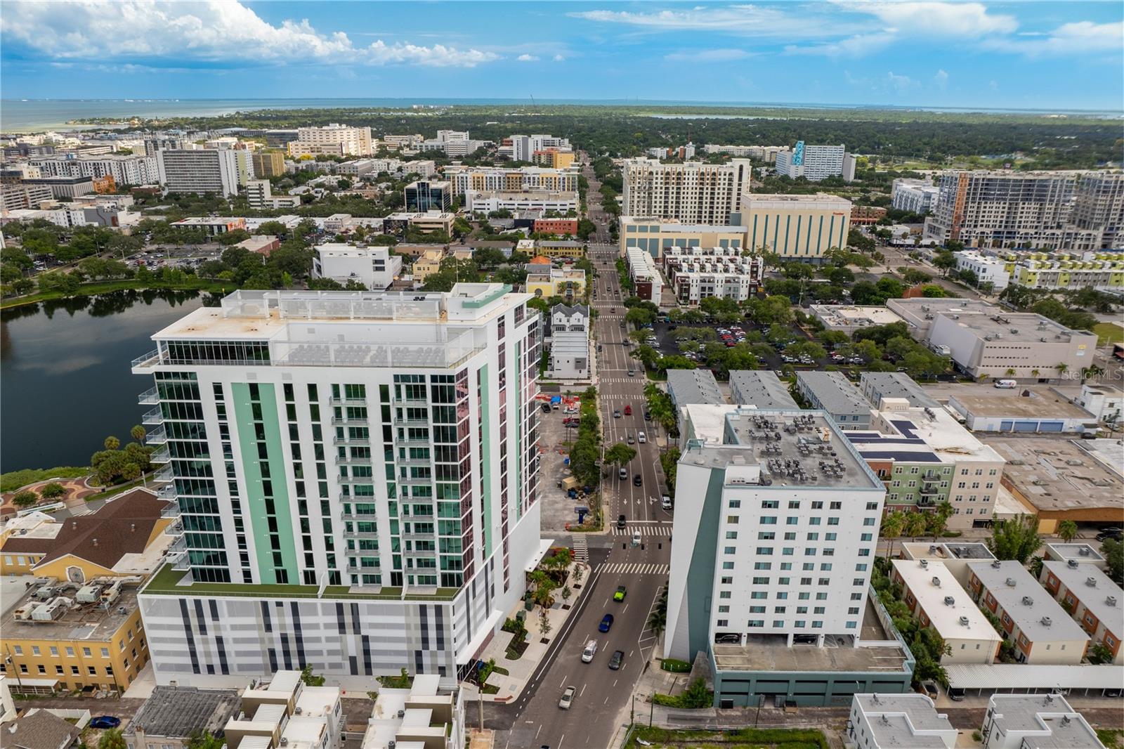 REFLECTION ST PETE - Residential Lease