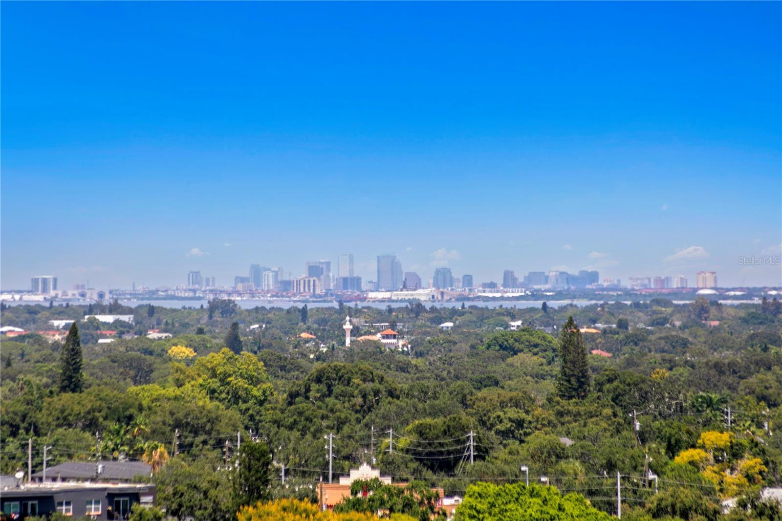 REFLECTION ST PETE - Residential Lease