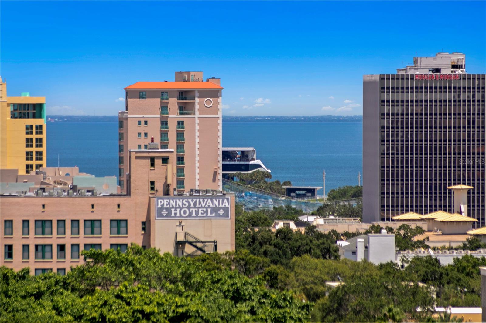 REFLECTION ST PETE - Residential Lease