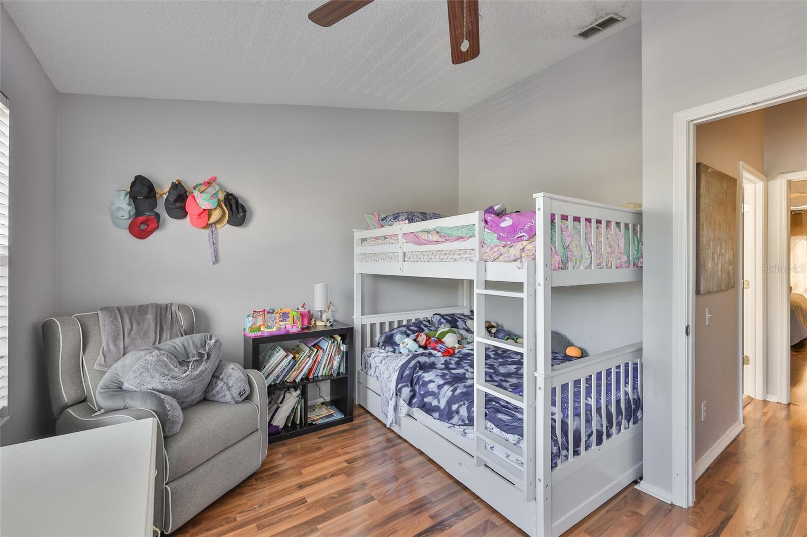 COUNTRYSIDE KEY - Residential