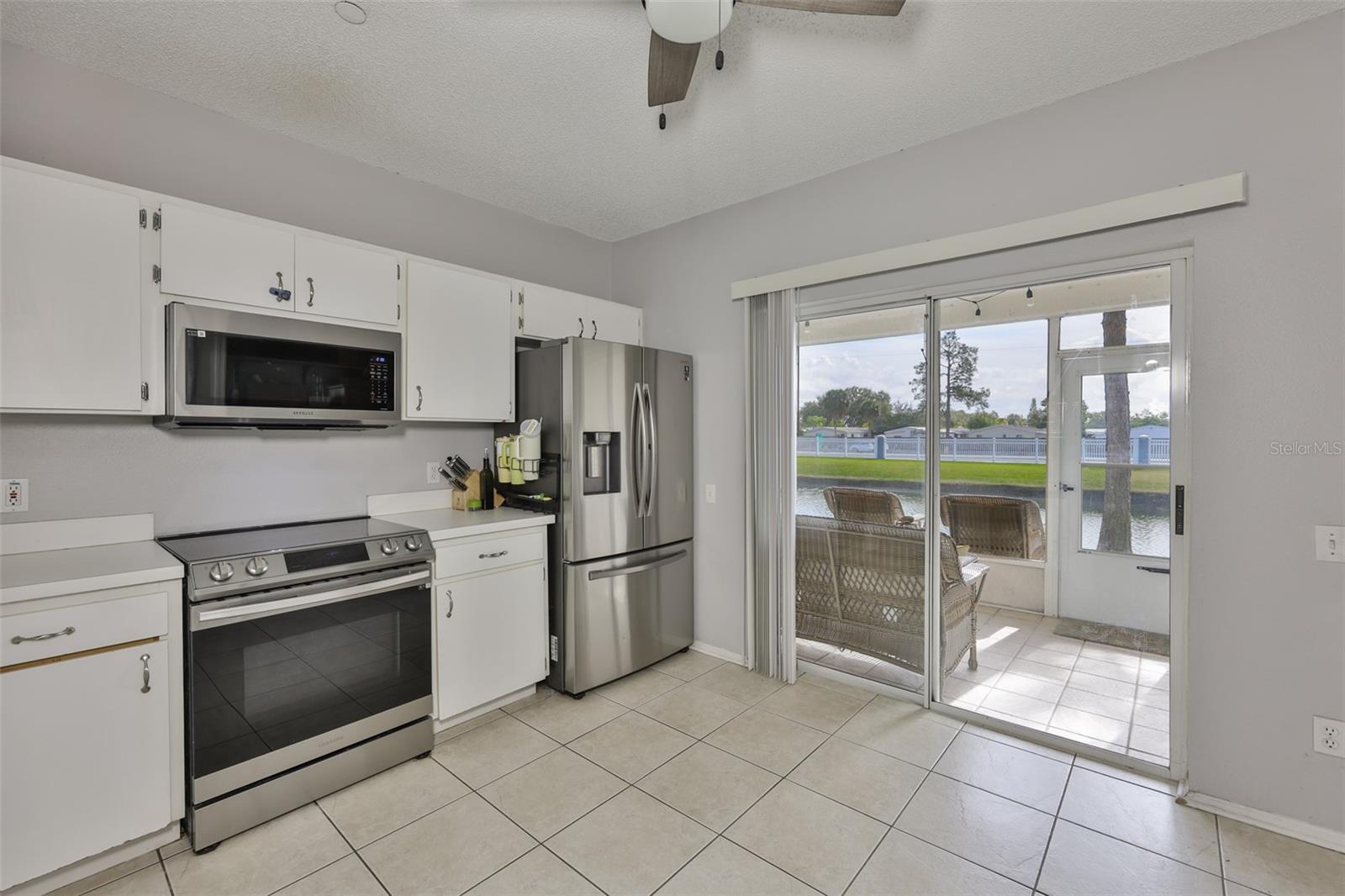 COUNTRYSIDE KEY - Residential