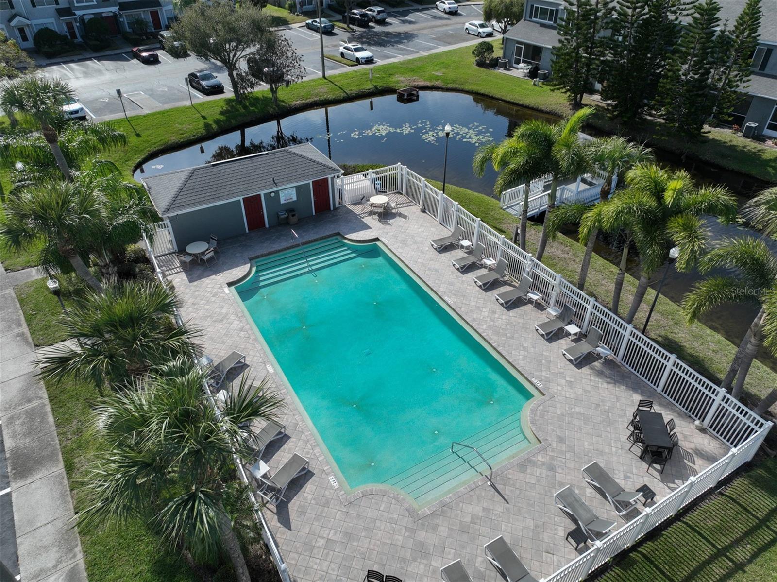 COUNTRYSIDE KEY - Residential