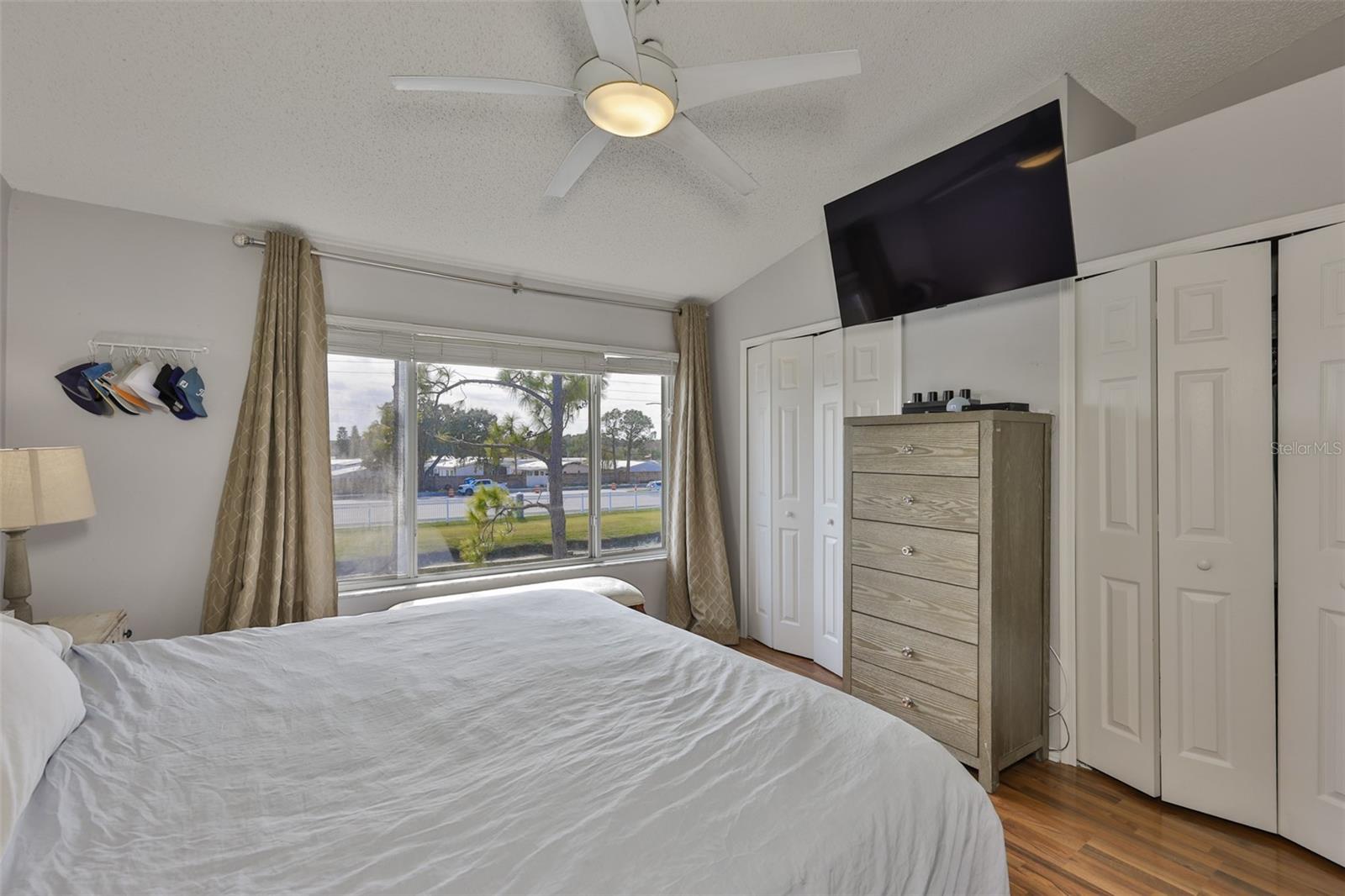 COUNTRYSIDE KEY - Residential