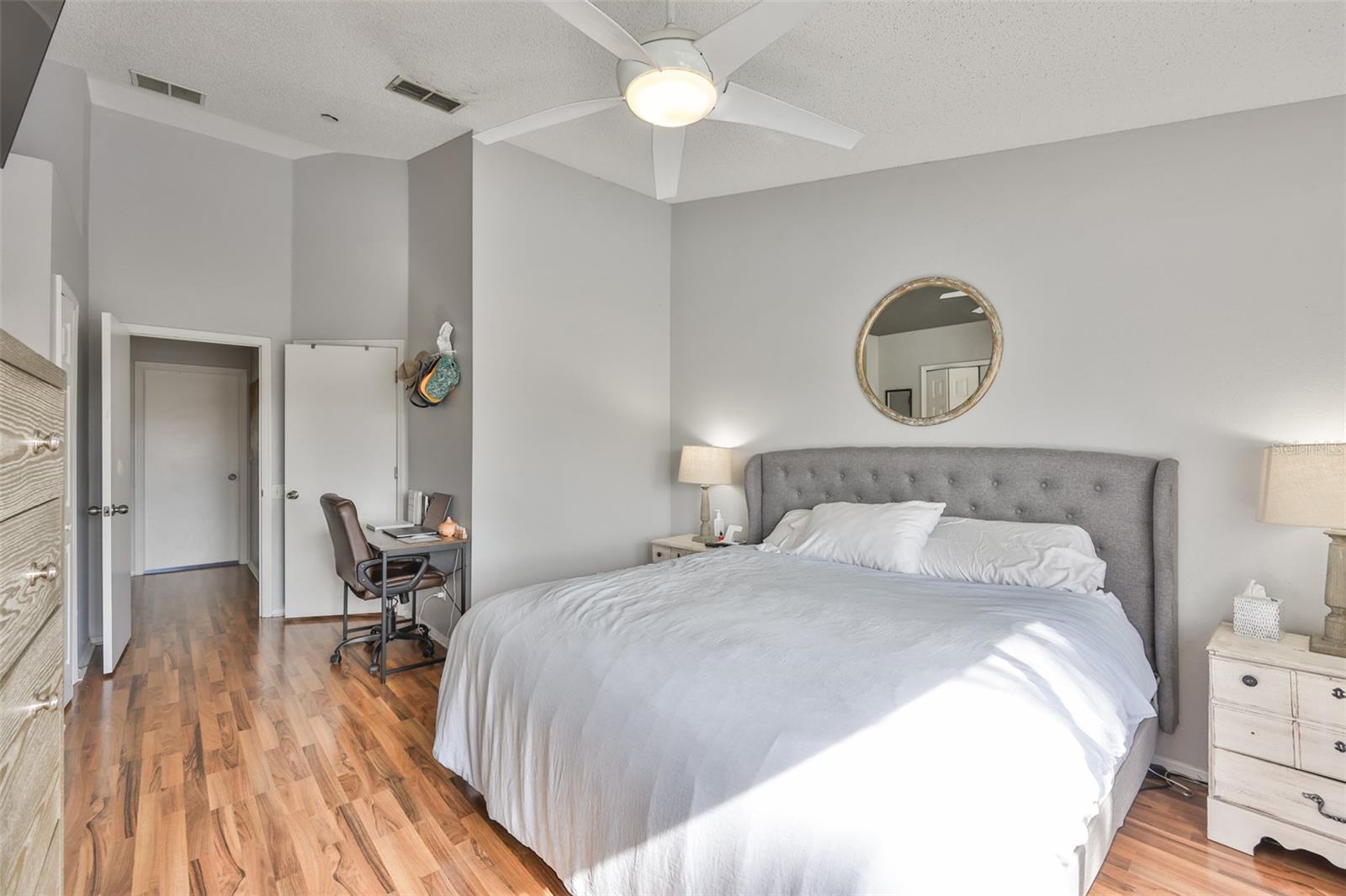 COUNTRYSIDE KEY - Residential