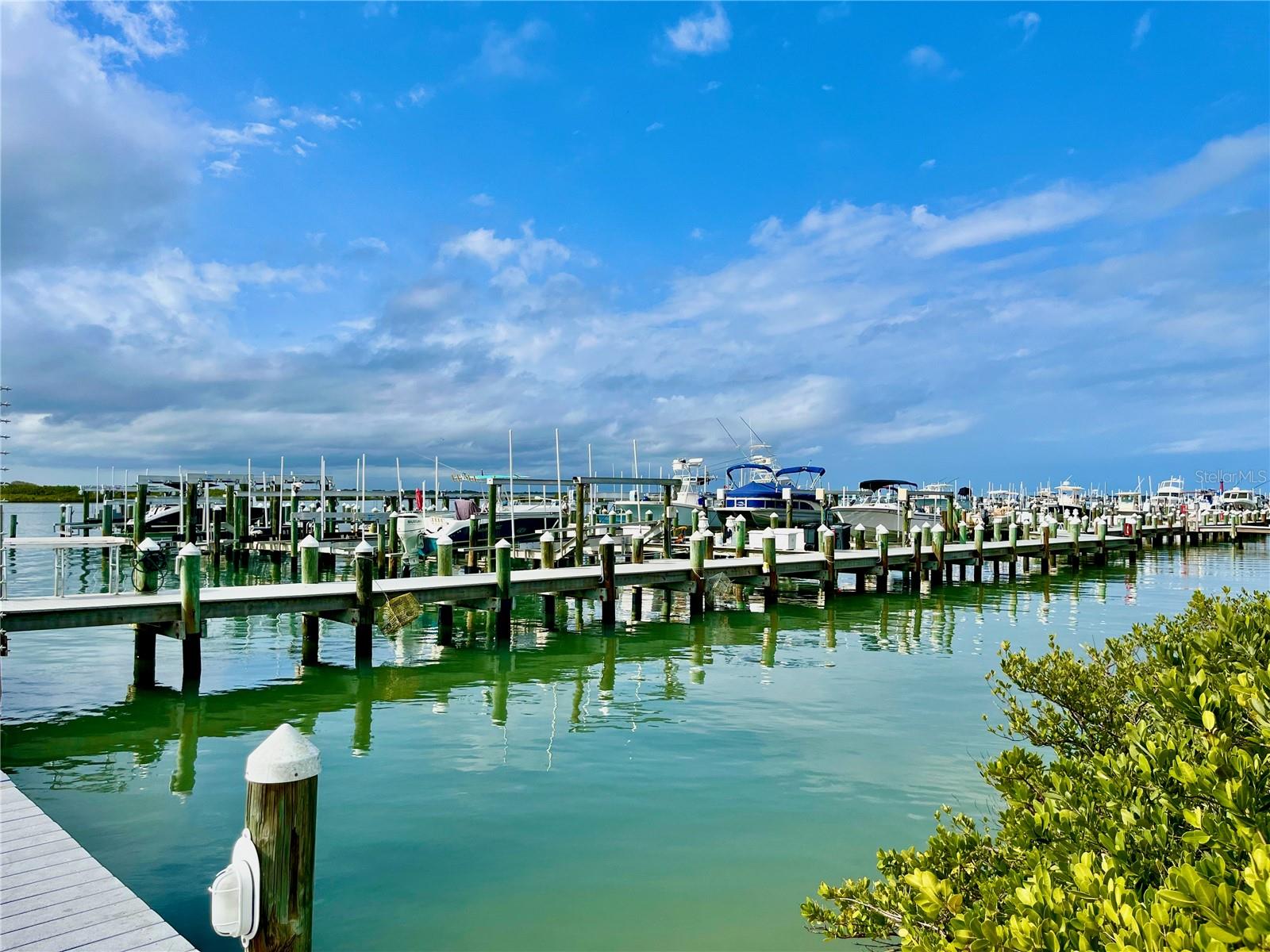 HAMMOCKS AT MINORCA CONDO - Residential Lease