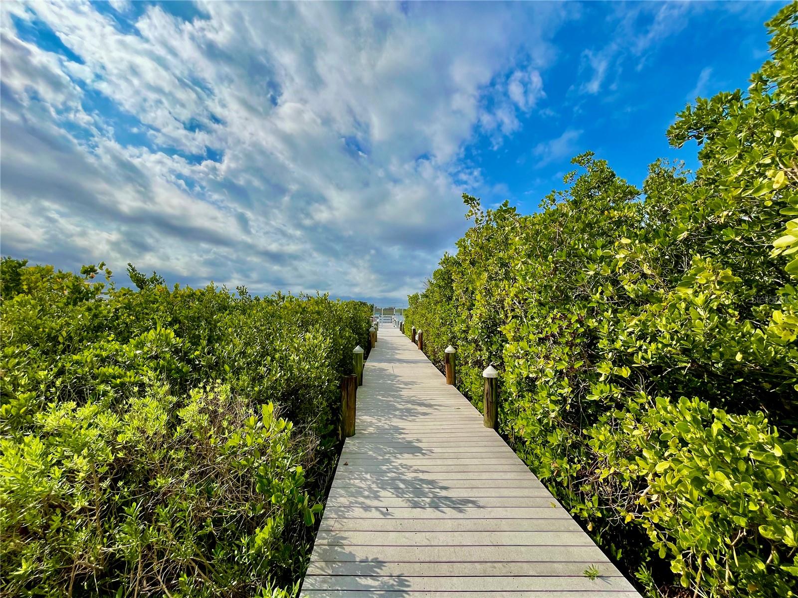 HAMMOCKS AT MINORCA CONDO - Residential Lease