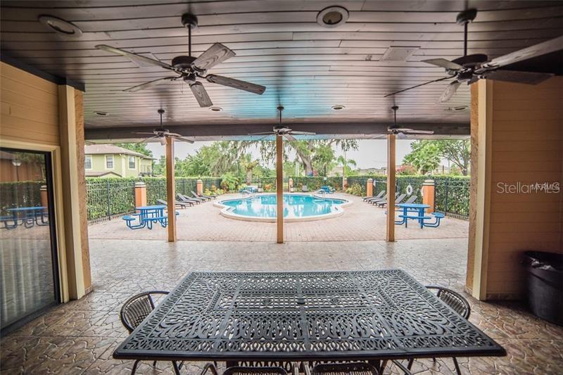 HIDDEN OAKS CONDO PH 10 - Residential