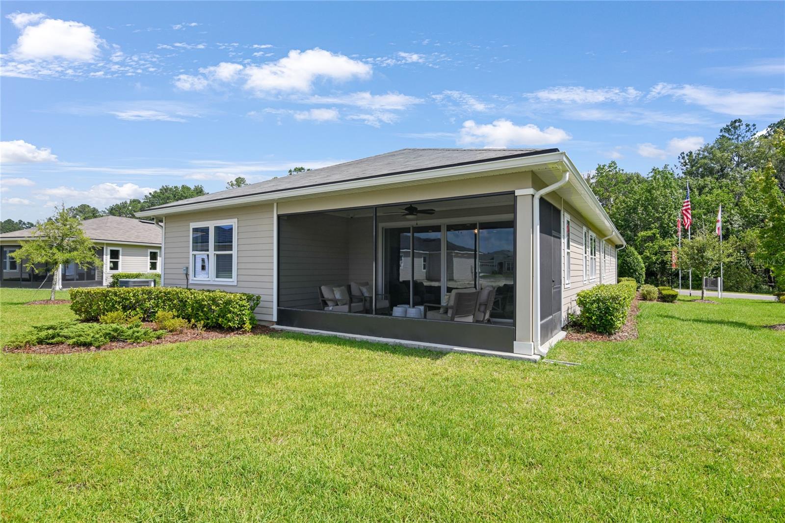 SEMINOLE PALMS - Residential