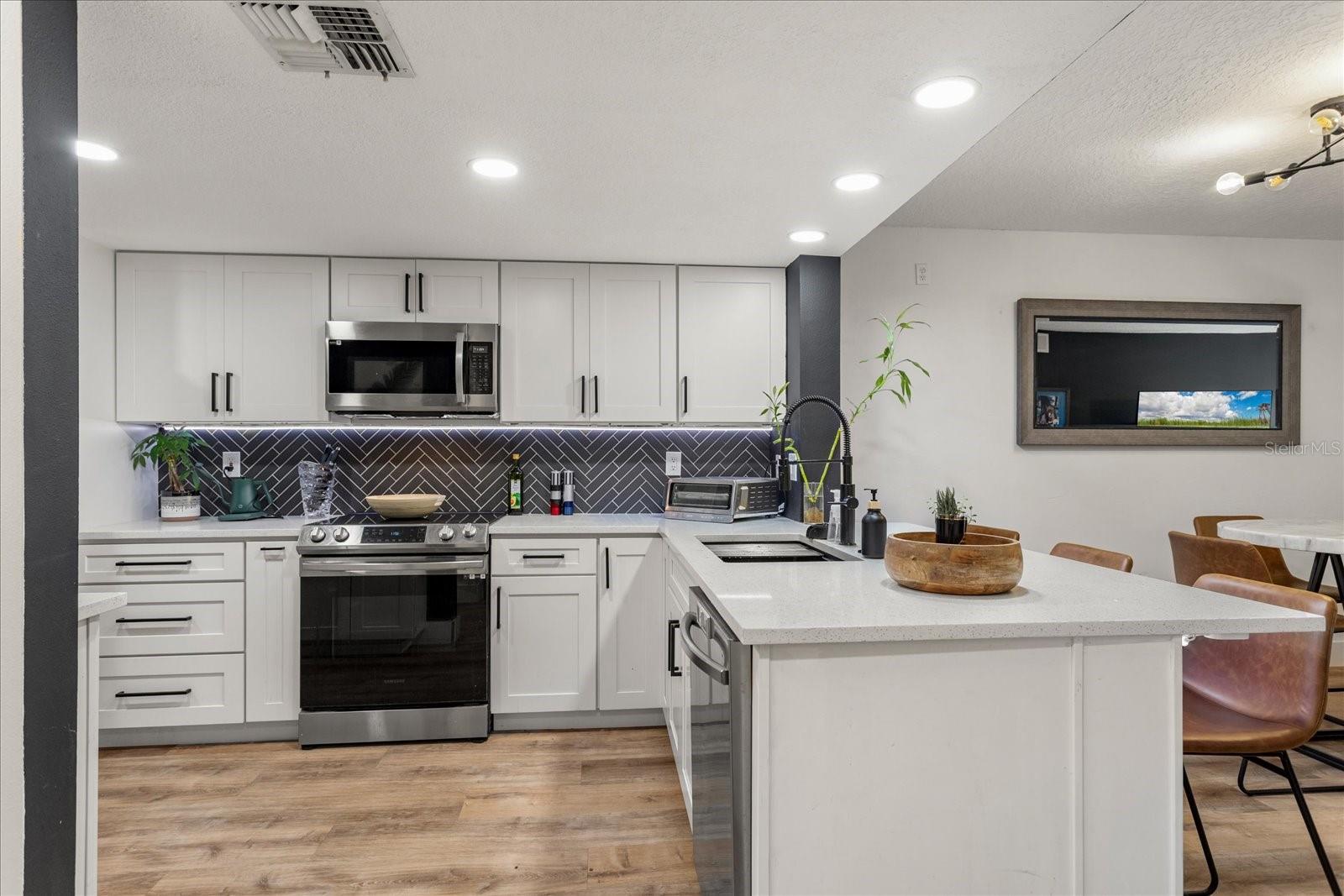 4101 FAIRVIEW VISTA POINT 131