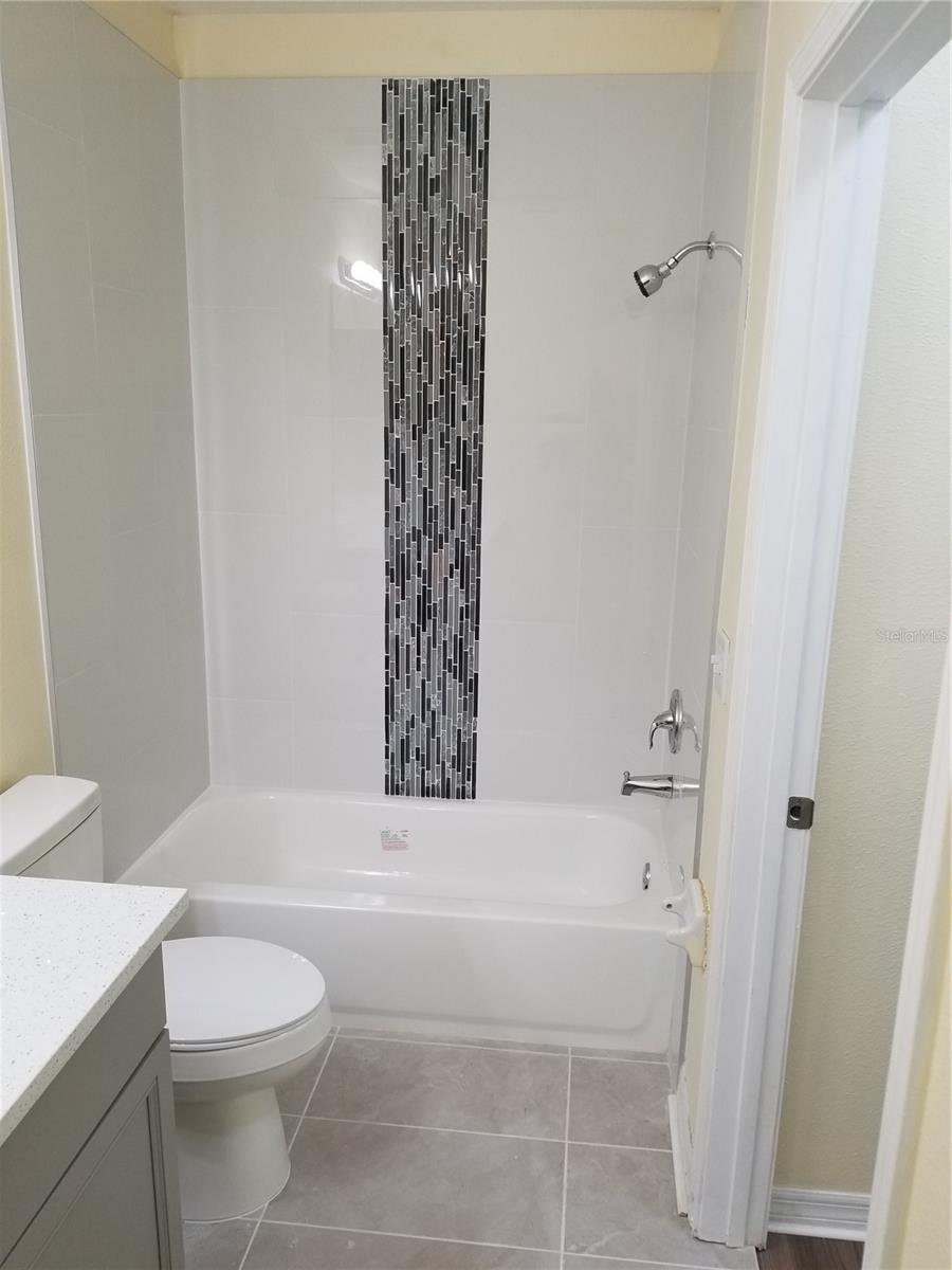 VILLAGES OF BLOOMINGDALE CONDO - Residential