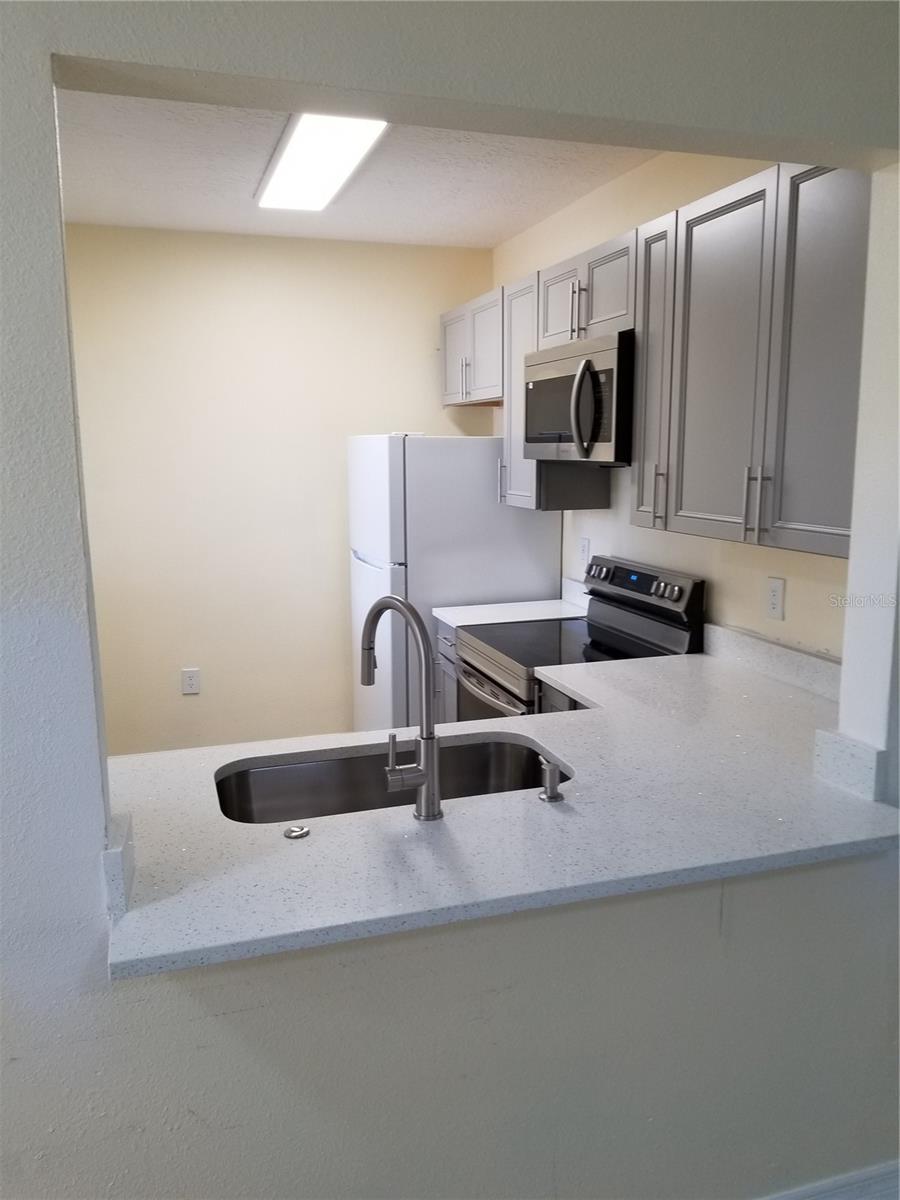 6022 PORTSDALE PLACE 202