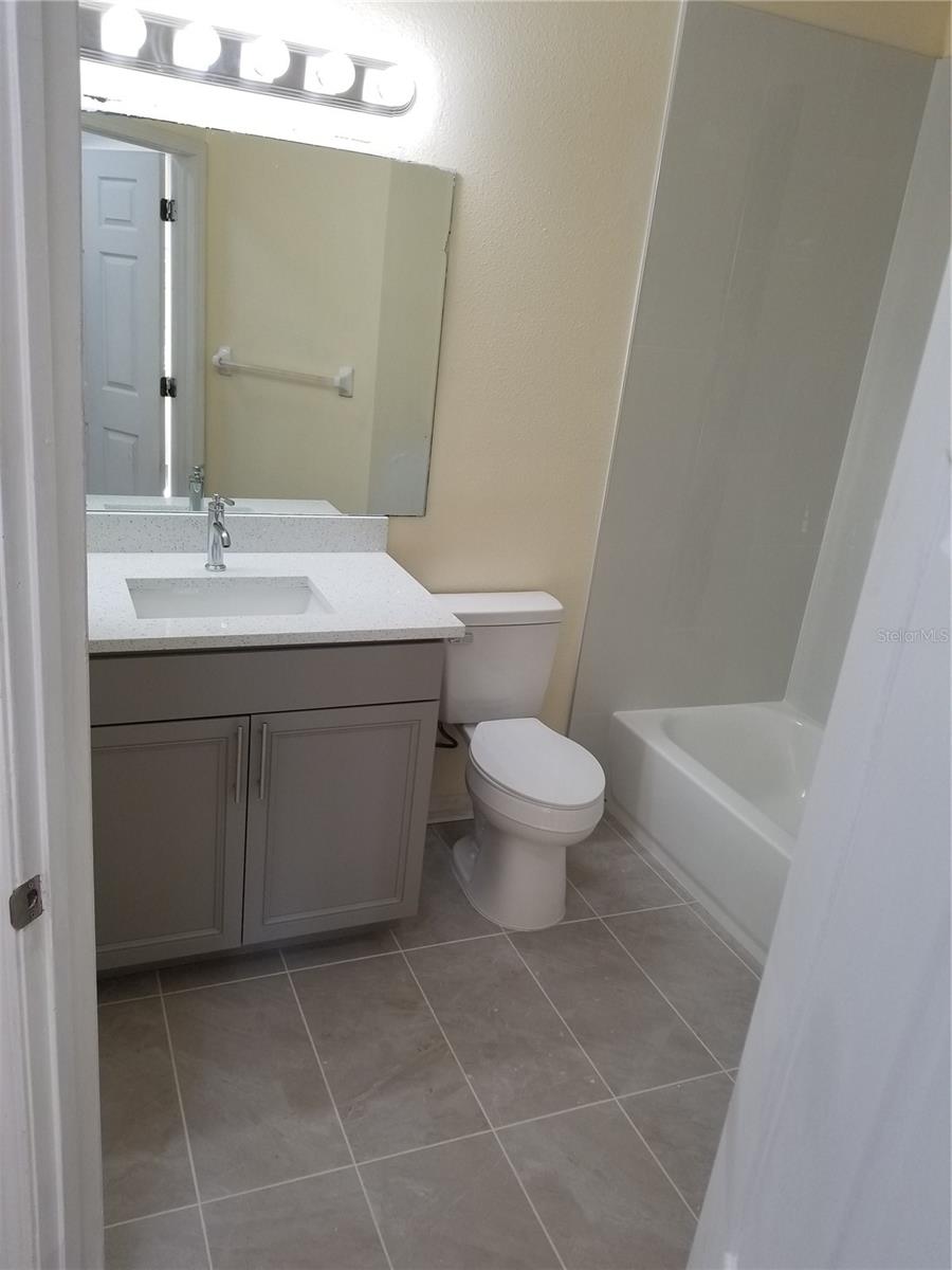 VILLAGES OF BLOOMINGDALE CONDO - Residential