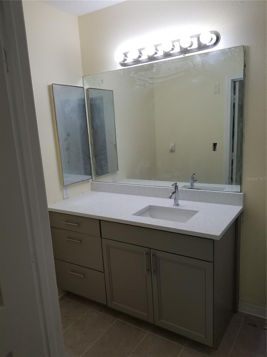 VILLAGES OF BLOOMINGDALE CONDO - Residential