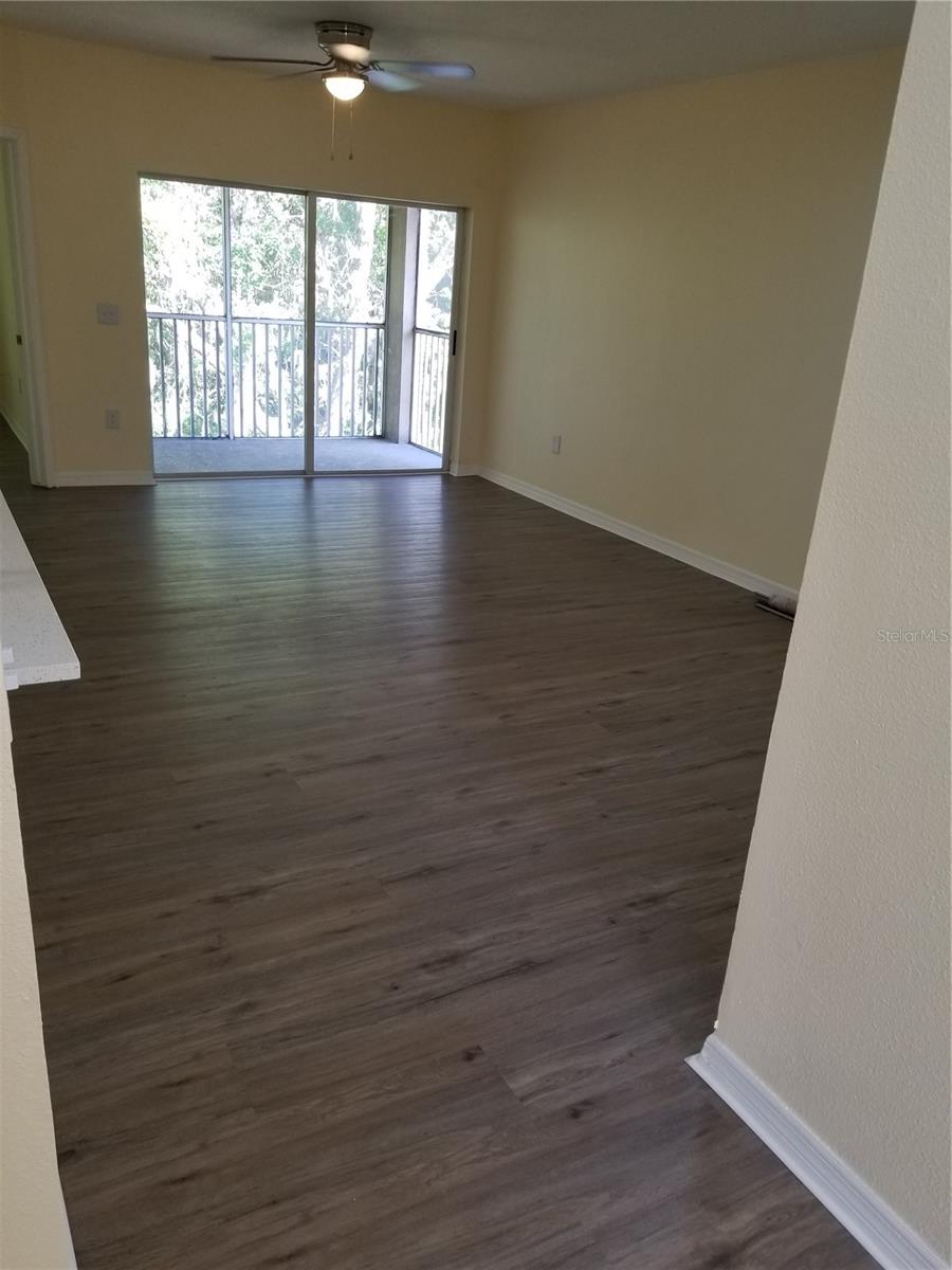 VILLAGES OF BLOOMINGDALE CONDO - Residential