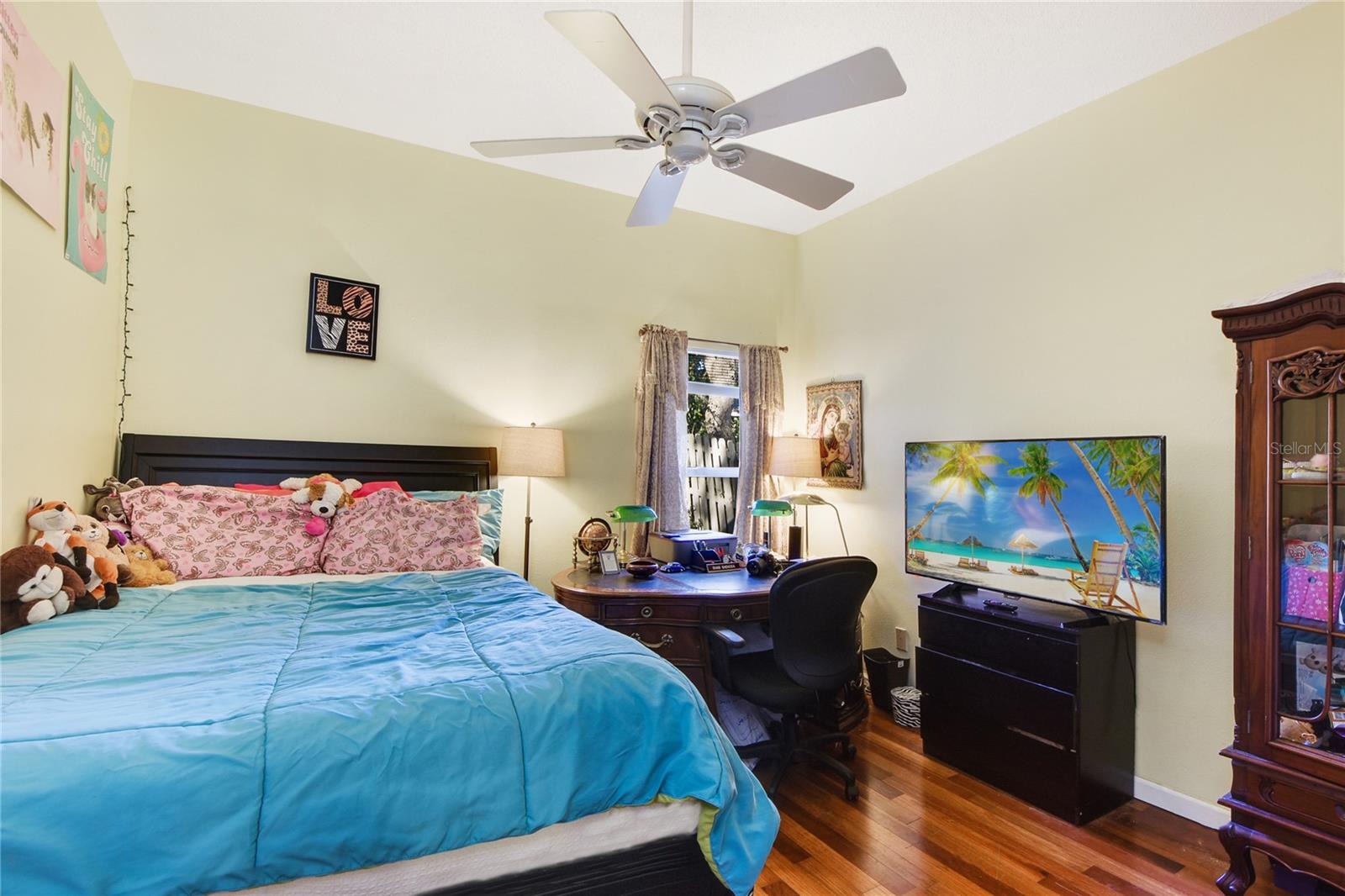 REFLECTIONS - Residential