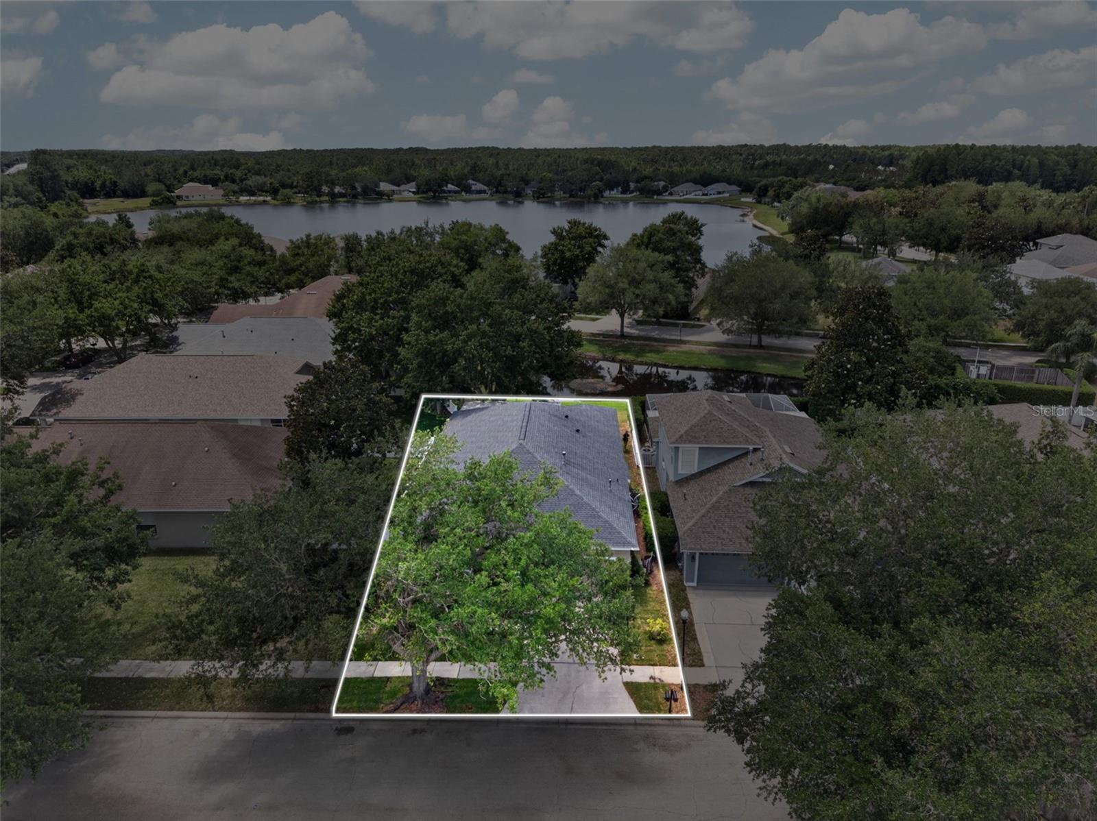 REFLECTIONS PH 1 - Residential