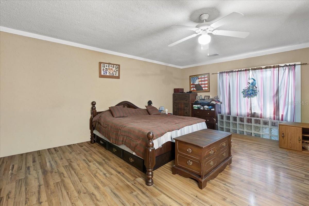 MANATEE FARMS ESTATES - Residential