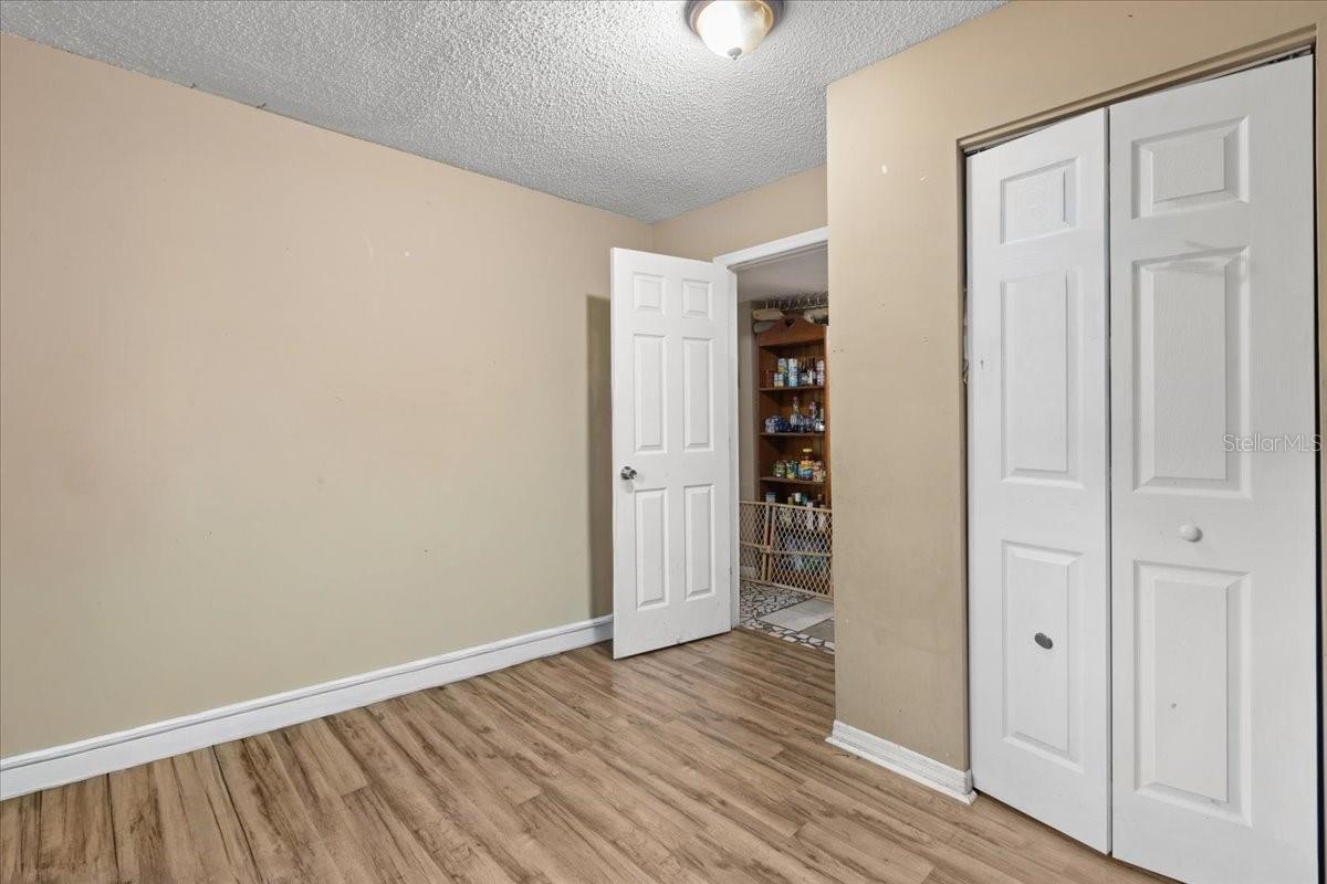 MANATEE FARMS ESTATES - Residential