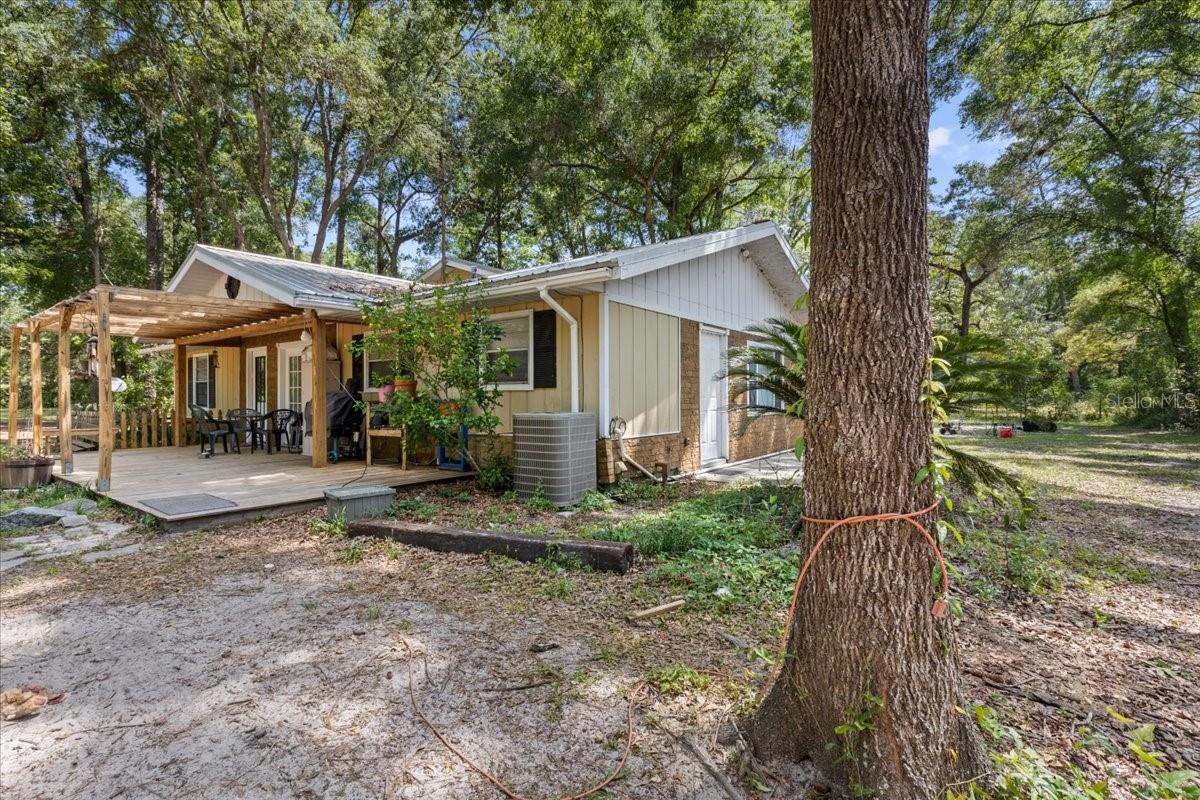 MANATEE FARMS ESTATES - Residential