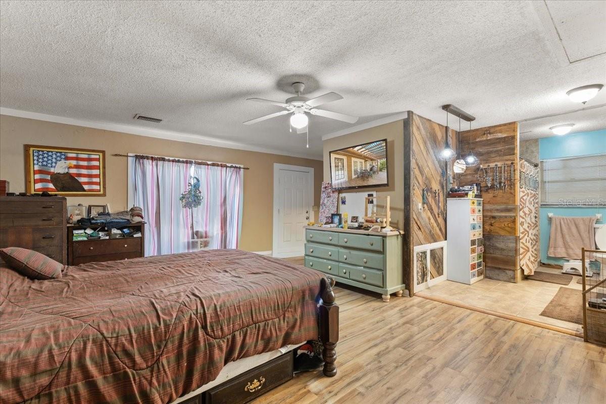 MANATEE FARMS ESTATES - Residential