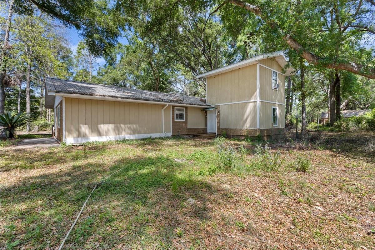 MANATEE FARMS ESTATES - Residential